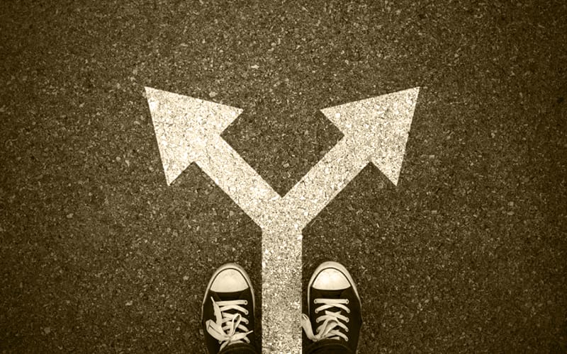 How to become a Critical thinker?